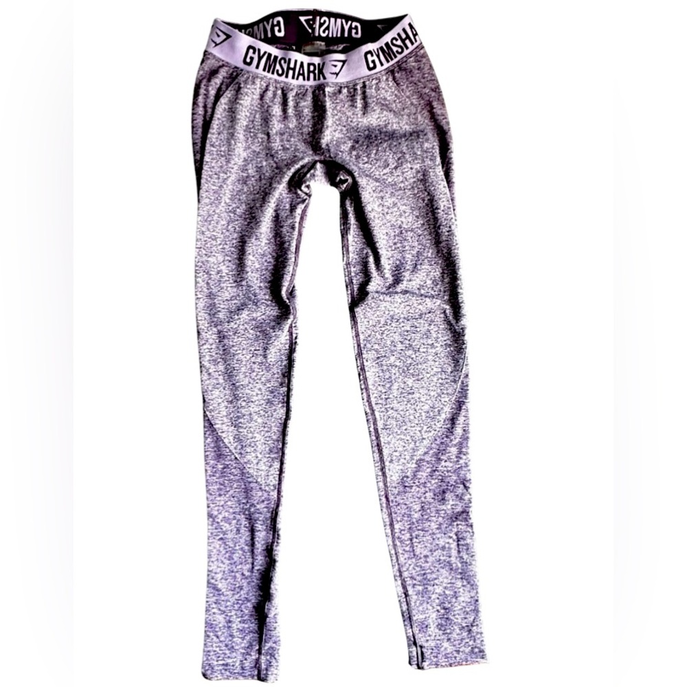 Like new Gymshark original Flex Leggings. Purple. Size US M.